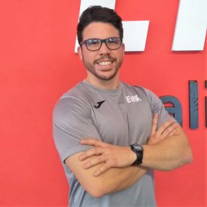 Jesús Bueno es entrenador personal de ensa sport en galisport porvenir (sevilla). Especializado en rehabilitación de lesiones